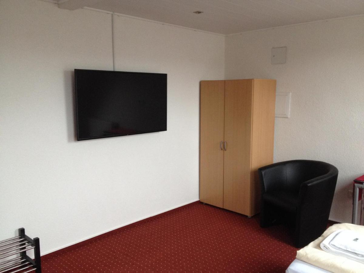 Hotel Saarland Lebach エクステリア 写真